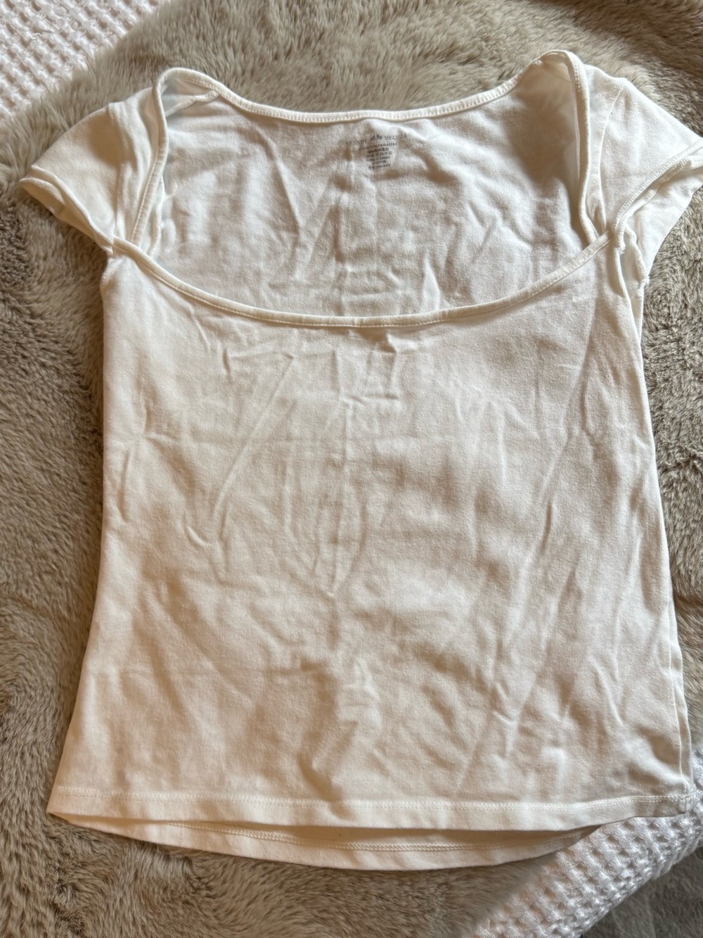 Brandy Melville Women’s White Scoop Neck Top